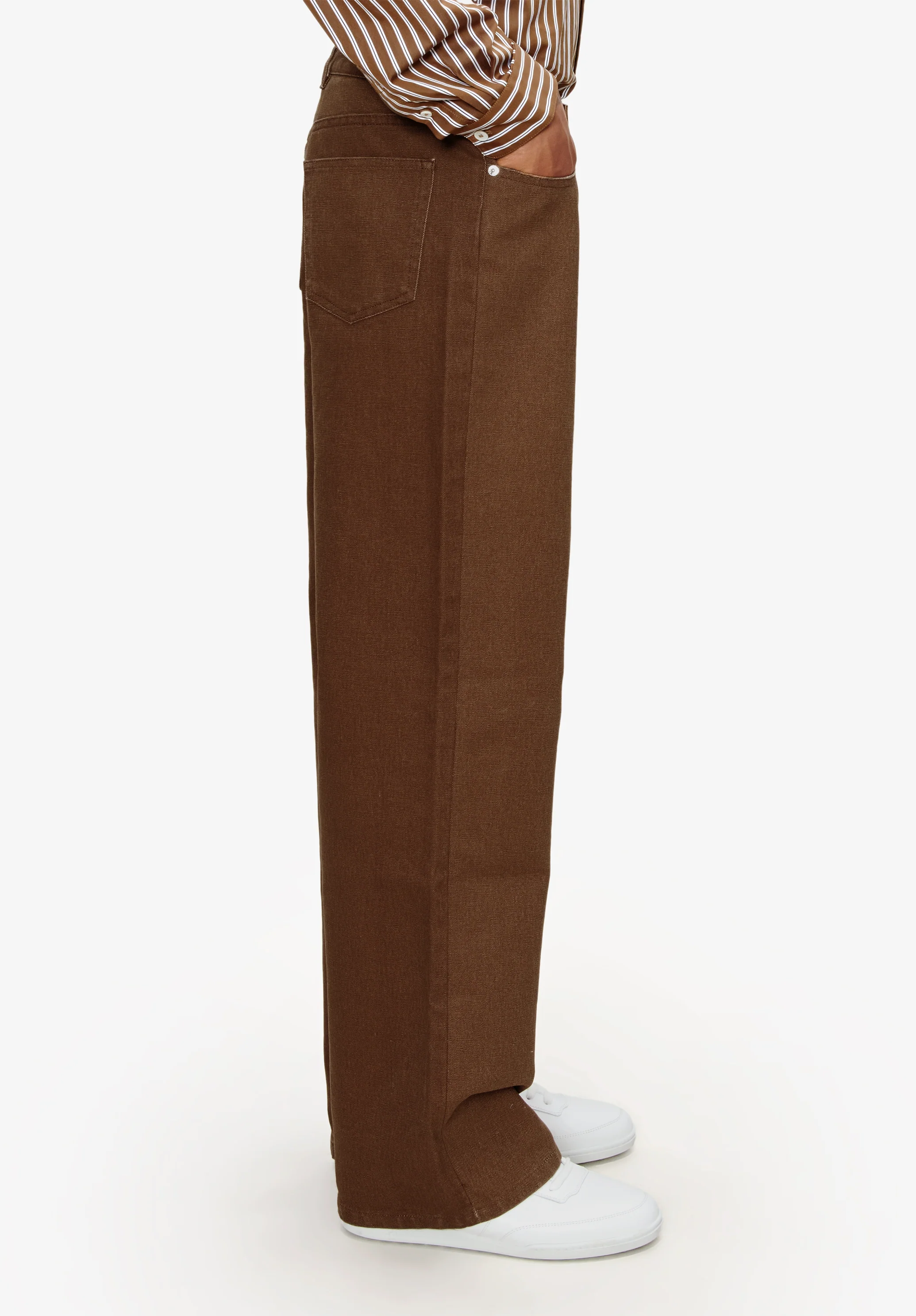 Aaron Jeans - Image 5