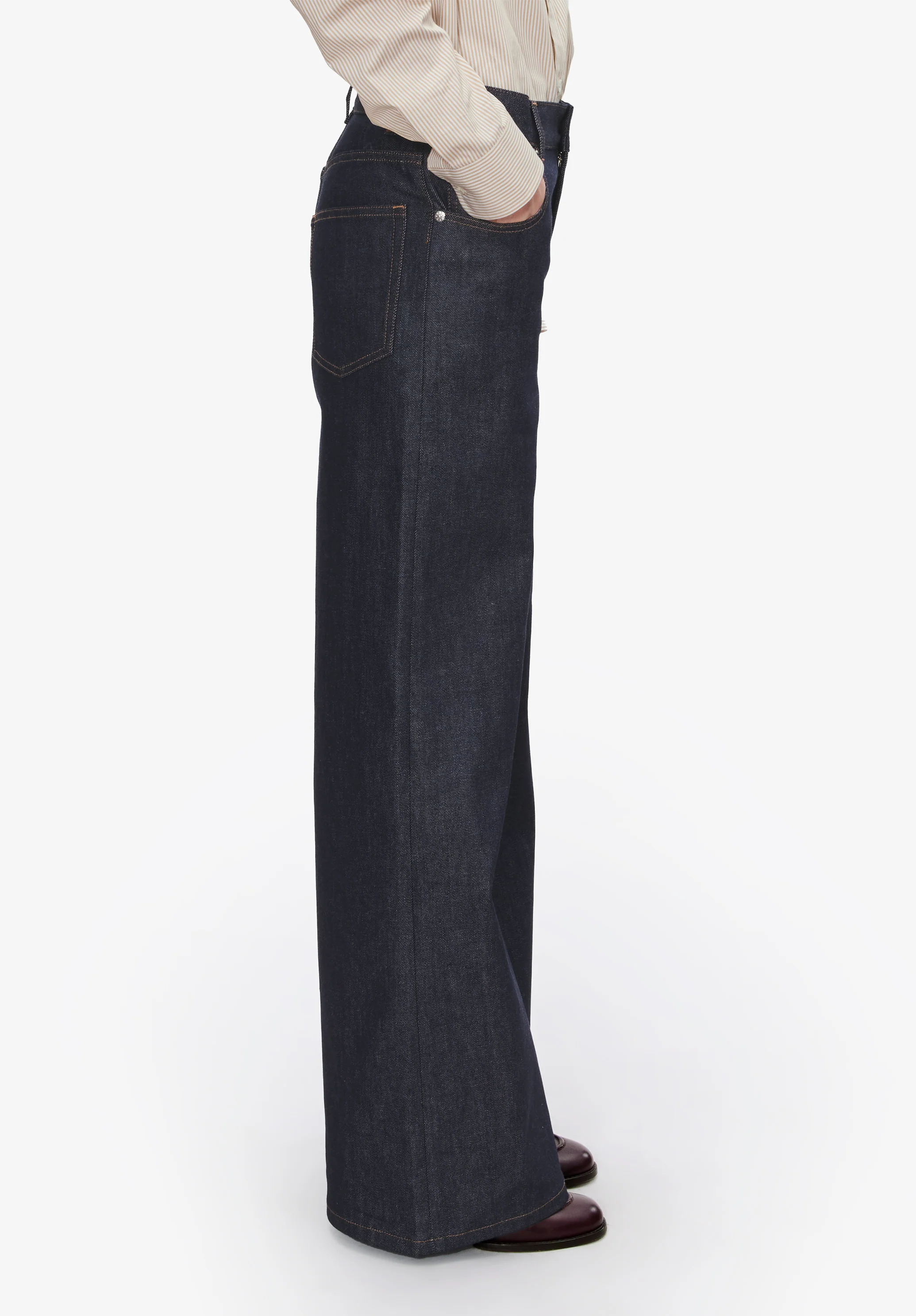 Clyde Jeans - Image 5