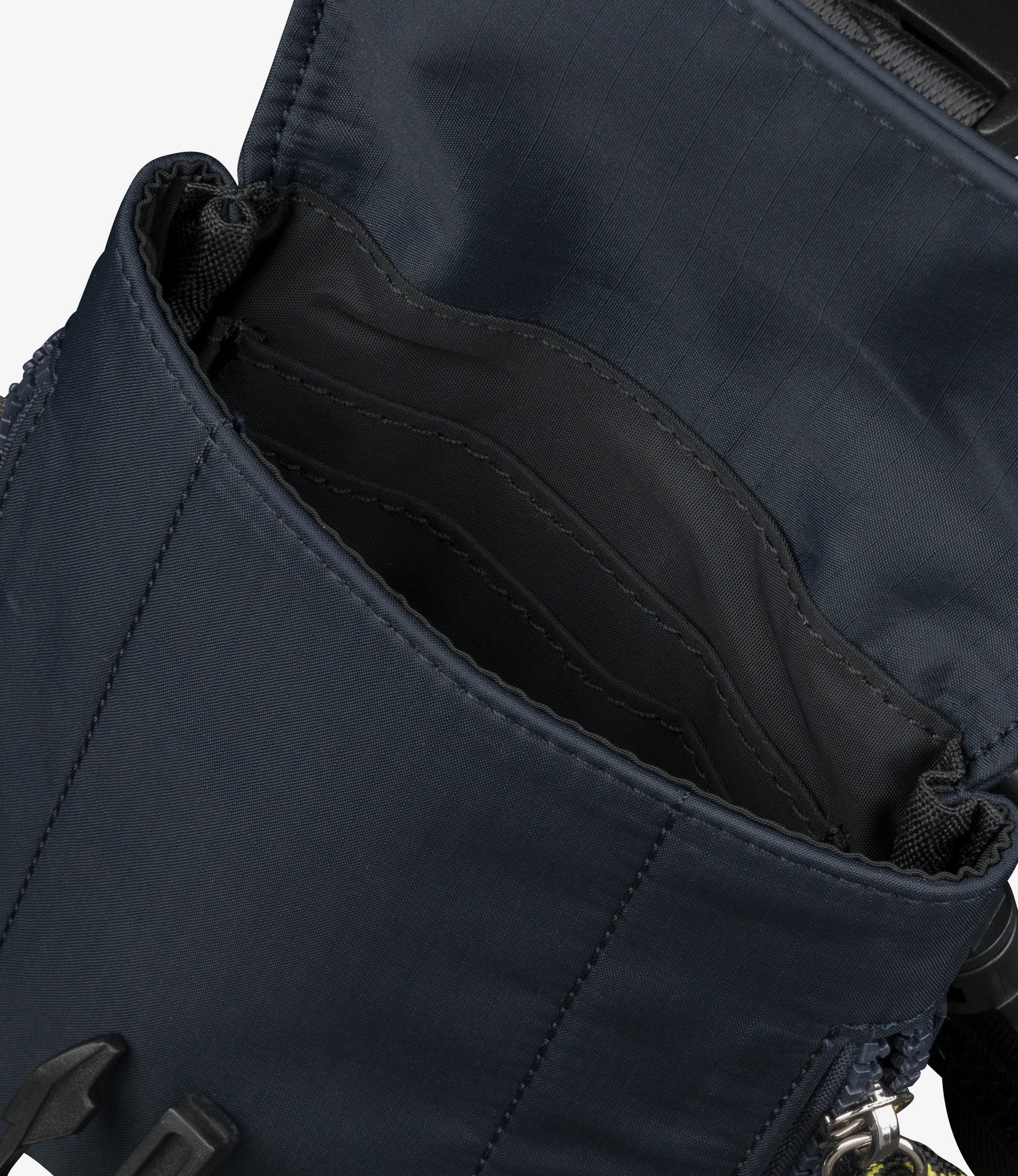 Treck neck pouch - Image 5
